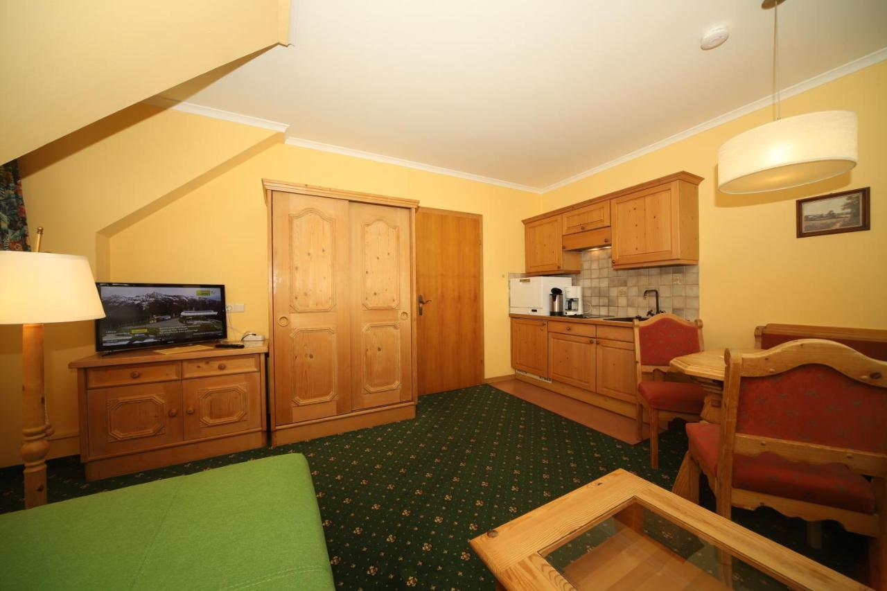 Gaestehaus Katharina Шладминг Екстериор снимка