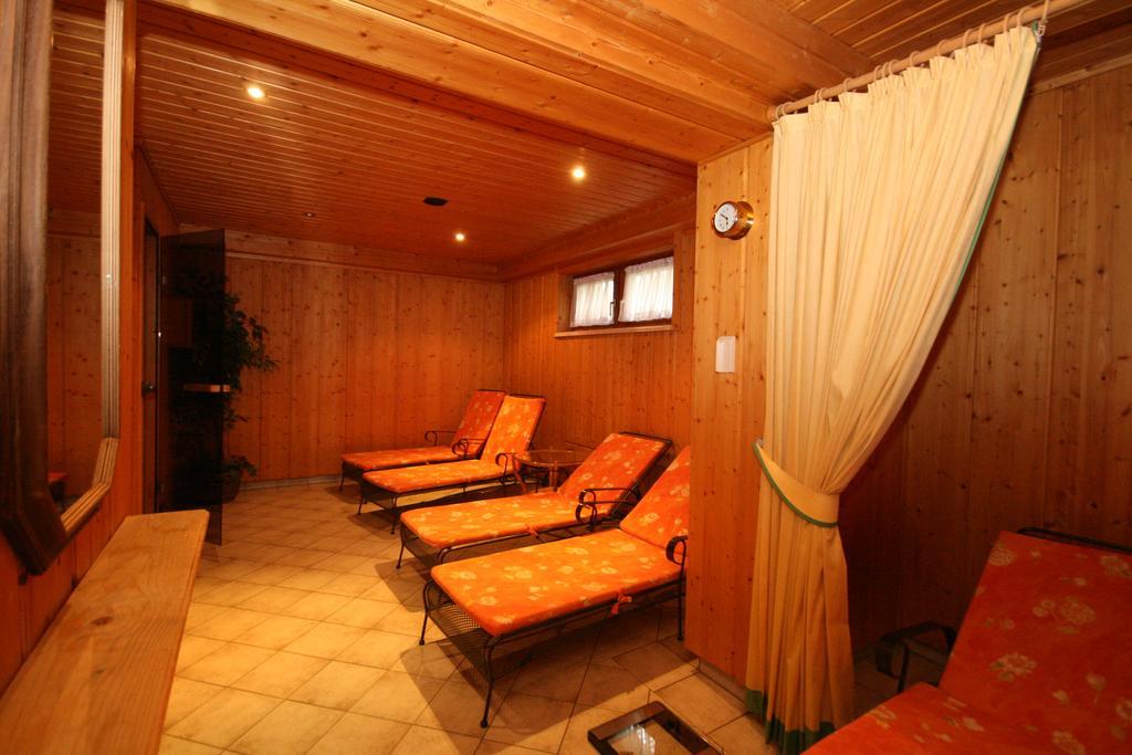 Gaestehaus Katharina Шладминг Екстериор снимка