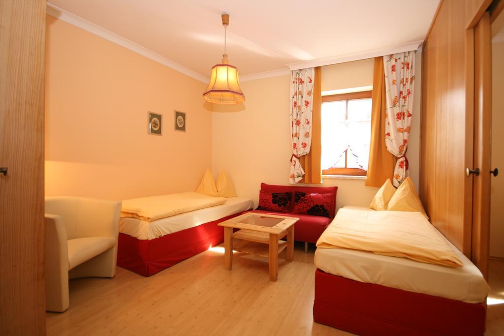 Gaestehaus Katharina Шладминг Екстериор снимка